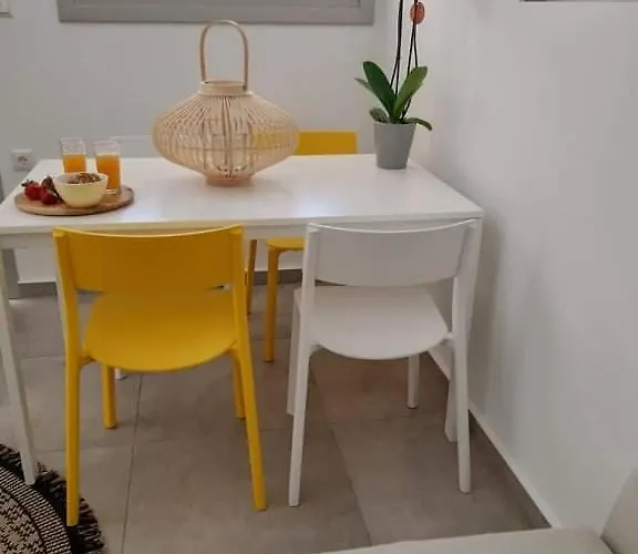 Naxos Ellis Lejlighed *