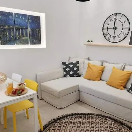 アパート Naxos Ellis Naxos City